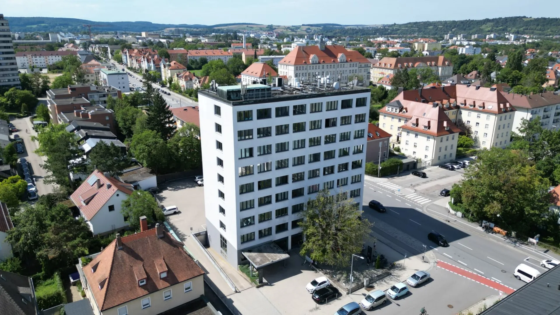 Das OLYMP-Büro im Hochhaus am Stadtpark, Regensburg